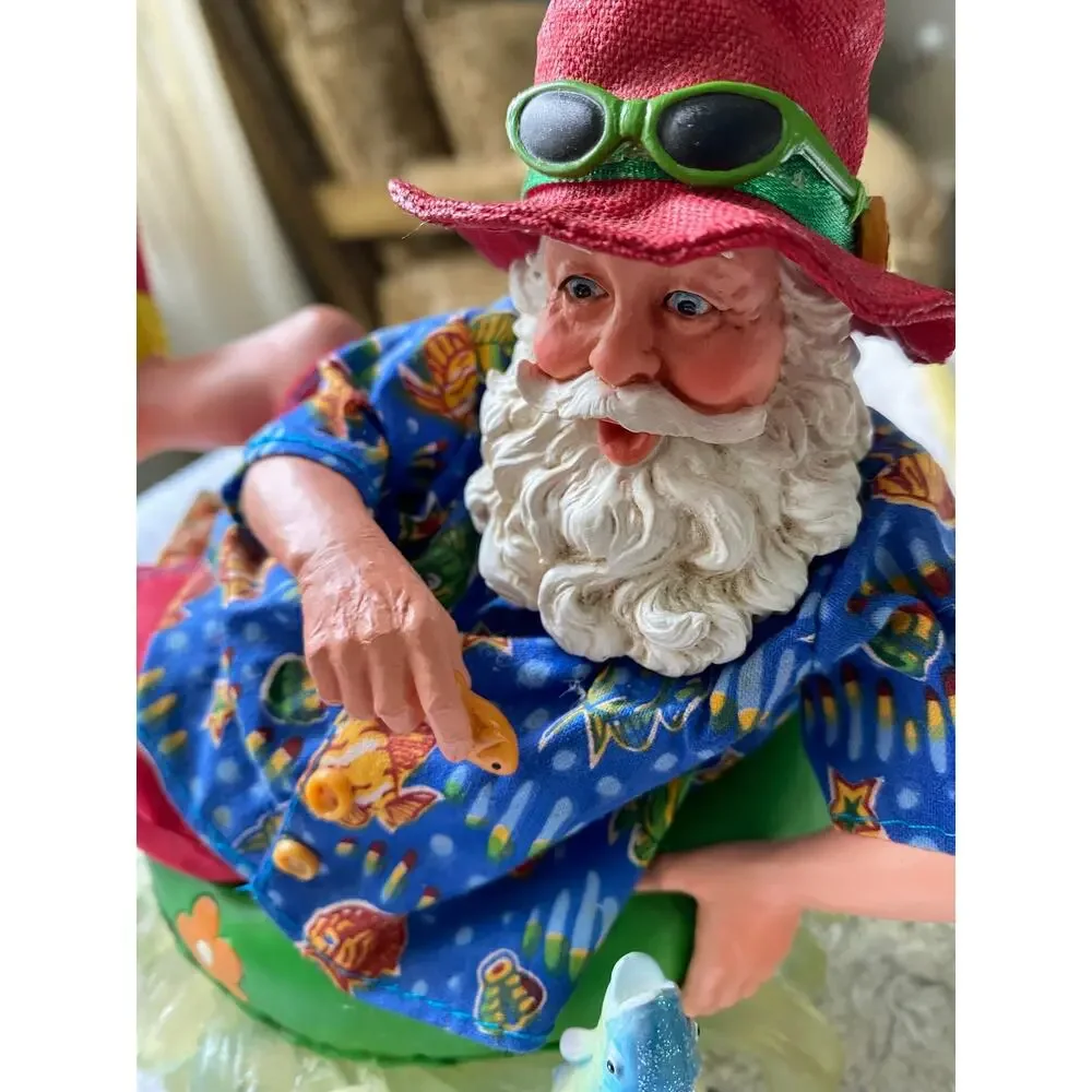 Clothtique Santa A Merry Makeral #71011 Beach Fish 2004 Possible Dreams RARE